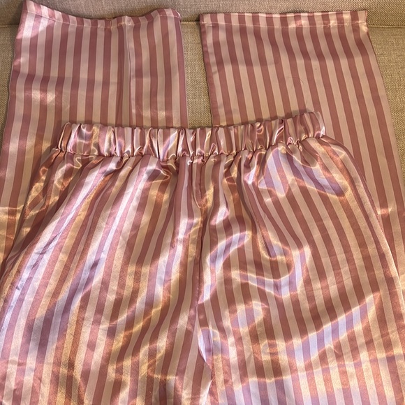 Victoria’s Secret 🔥RARE🔥 Size 38 Y2K Pink Striped Bling Satin Pajama Pants - Picture 5 of 8